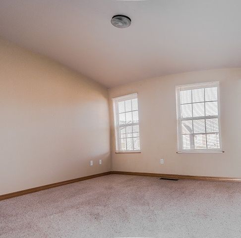 2869 W Hillshire Drive, Fayetteville, AR 72704