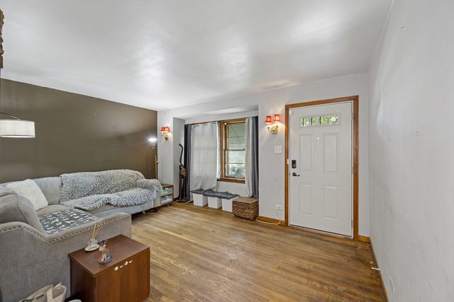 5050 S Lavergne Avenue, Chicago, IL 60638