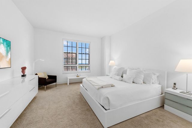 701 S Olive Avenue 1419, West Palm Beach, FL 33401