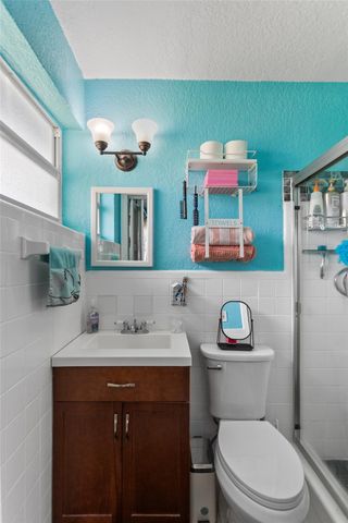 6881 Douglas Street, Hollywood, FL 33024