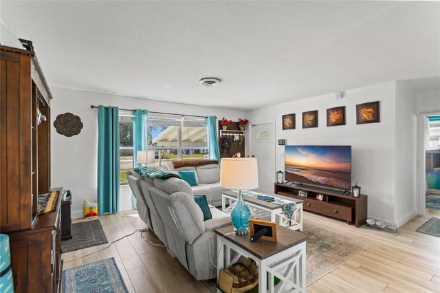 6881 Douglas Street, Hollywood, FL 33024