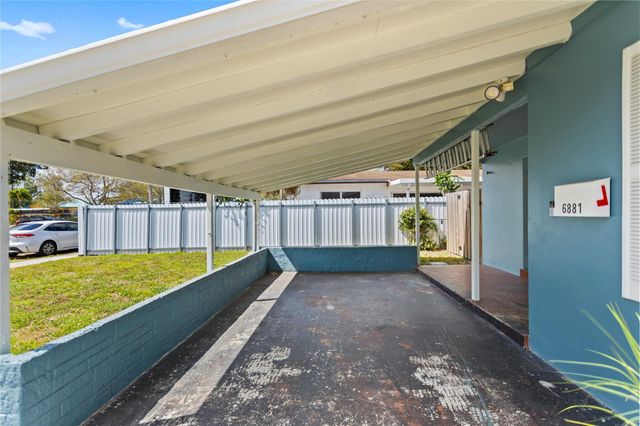 6881 Douglas Street, Hollywood, FL 33024