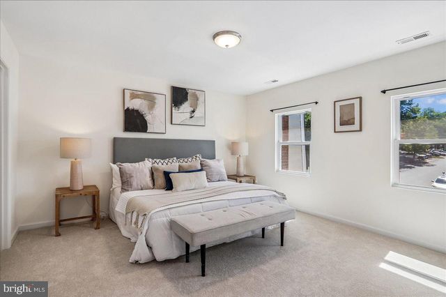 9235 HUMMINGBIRD TER, Gaithersburg, MD 20879