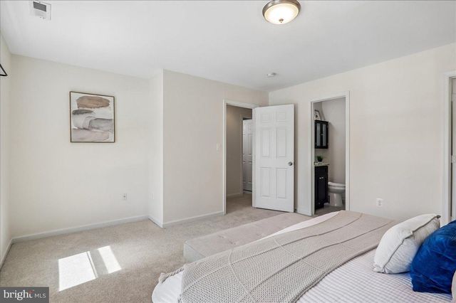 9235 HUMMINGBIRD TER, Gaithersburg, MD 20879