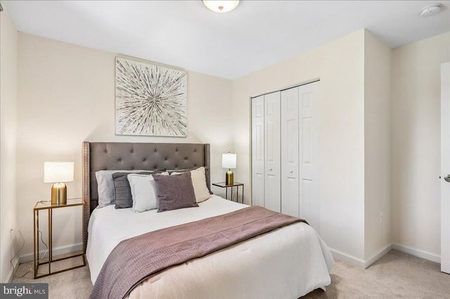 9235 HUMMINGBIRD TER, Gaithersburg, MD 20879