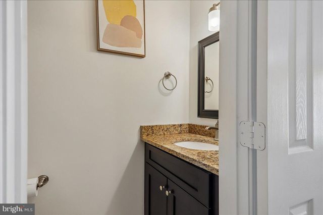 9235 HUMMINGBIRD TER, Gaithersburg, MD 20879