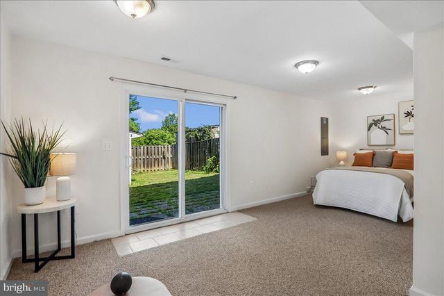 9235 HUMMINGBIRD TER, Gaithersburg, MD 20879