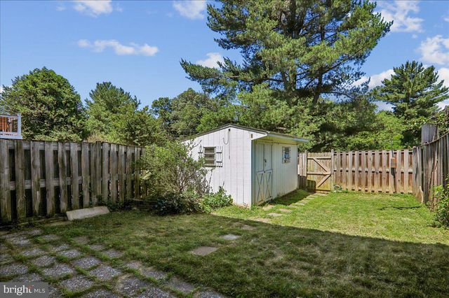 9235 HUMMINGBIRD TER, Gaithersburg, MD 20879