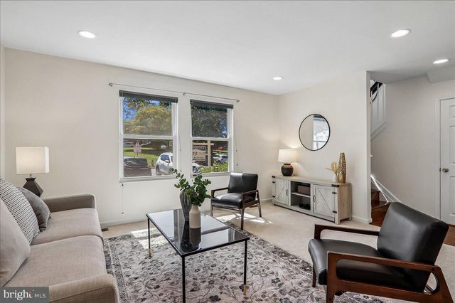 9235 HUMMINGBIRD TER, Gaithersburg, MD 20879