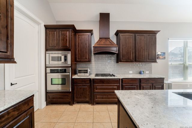 8219 Mystic Chase, Boerne, TX 78015