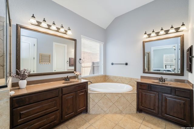 8219 Mystic Chase, Boerne, TX 78015