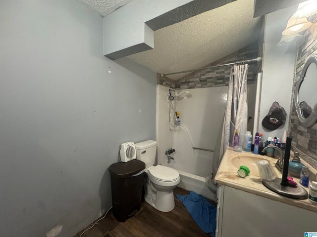 304 ALBANY STREET, Gadsden, AL 35903