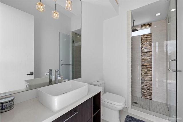 4815 Juno Drive, Edinburg, TX 78539