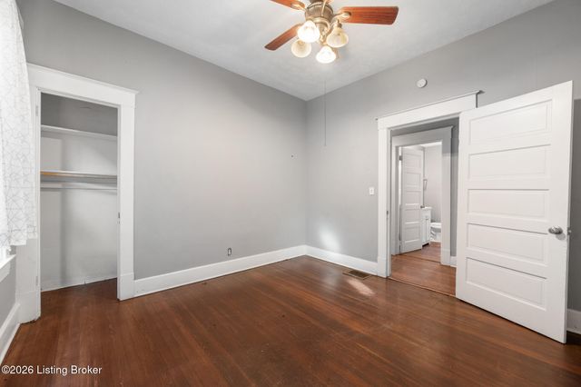 2219 W Oak St, Louisville, KY 40210