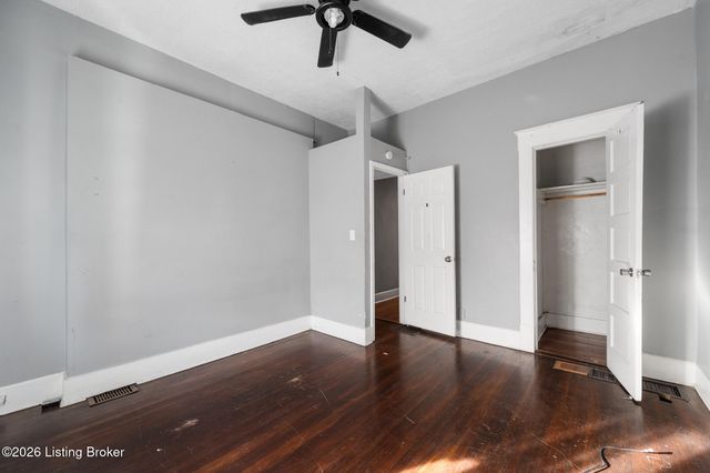 2219 W Oak St, Louisville, KY 40210