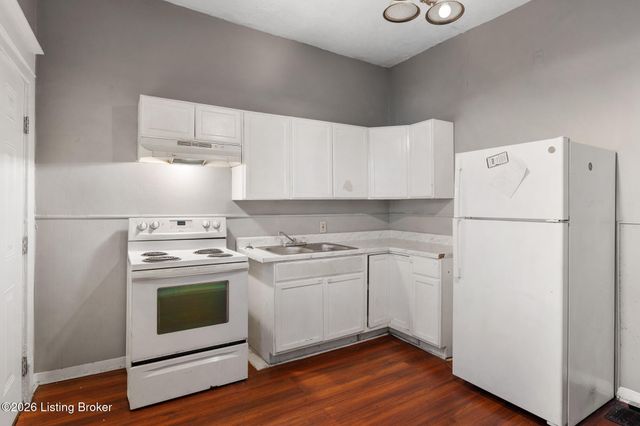 2219 W Oak St, Louisville, KY 40210