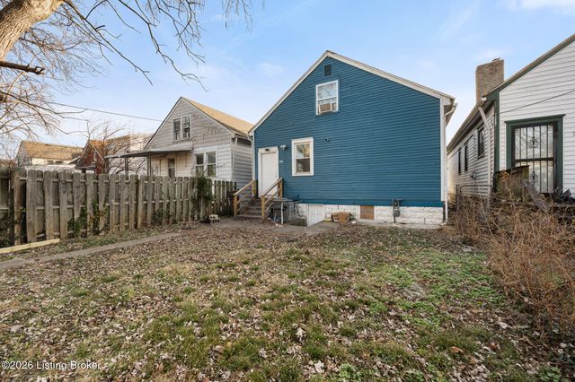 2219 W Oak St, Louisville, KY 40210