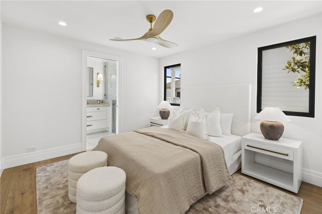 Image 30 of property listing at 113 Grand Canal, Newport Beach, CA 92662