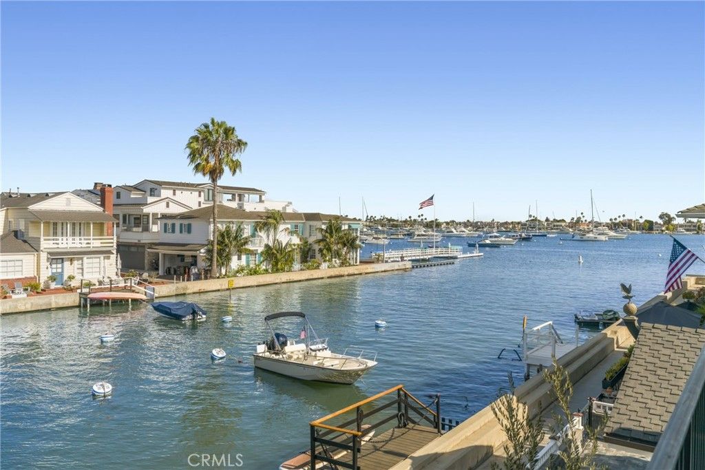 Image 35 of property listing at 113 Grand Canal, Newport Beach, CA 92662