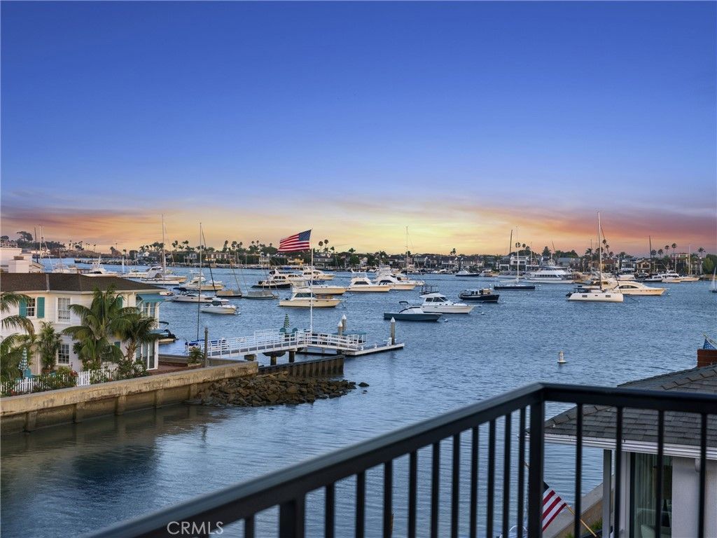Image 45 of property listing at 113 Grand Canal, Newport Beach, CA 92662
