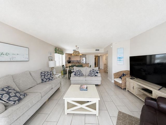 501 S Ocean Blvd Unit 806, North Myrtle Beach, SC 29582