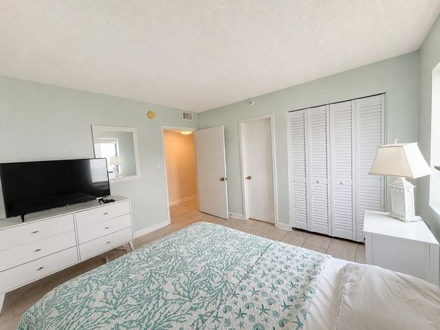 501 S Ocean Blvd Unit 806, North Myrtle Beach, SC 29582