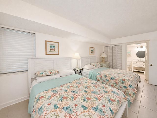 501 S Ocean Blvd Unit 806, North Myrtle Beach, SC 29582