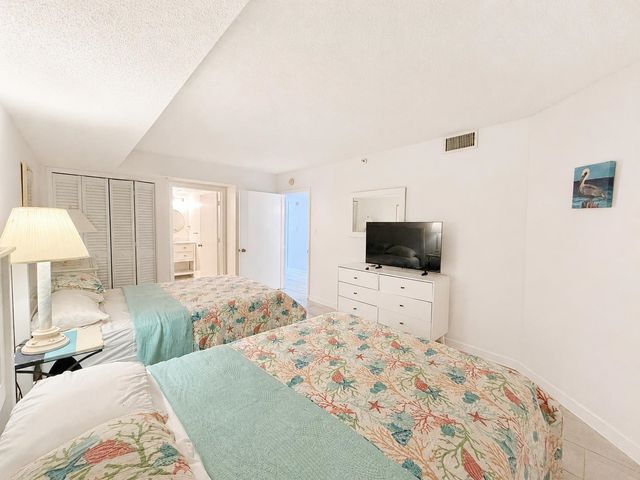 501 S Ocean Blvd Unit 806, North Myrtle Beach, SC 29582