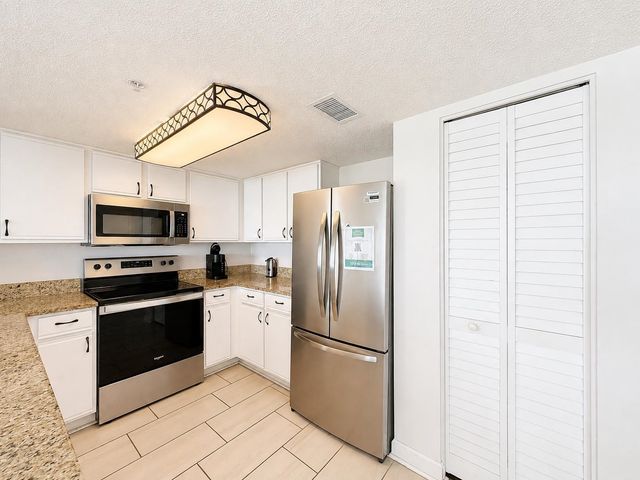 501 S Ocean Blvd Unit 806, North Myrtle Beach, SC 29582