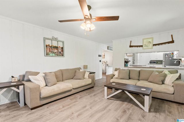 5602 N HIGHWAY 69, Northport, AL 35473