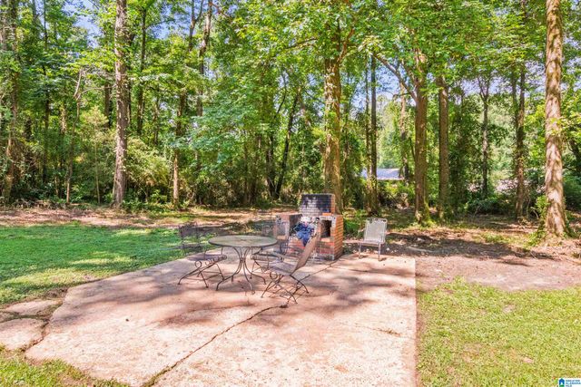 5602 N HIGHWAY 69, Northport, AL 35473