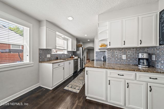 1130 MONTICELLO Road, Jacksonville, FL 32207