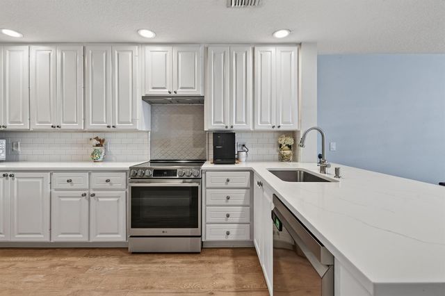 191 Soriano Drive, Jupiter, FL 33458