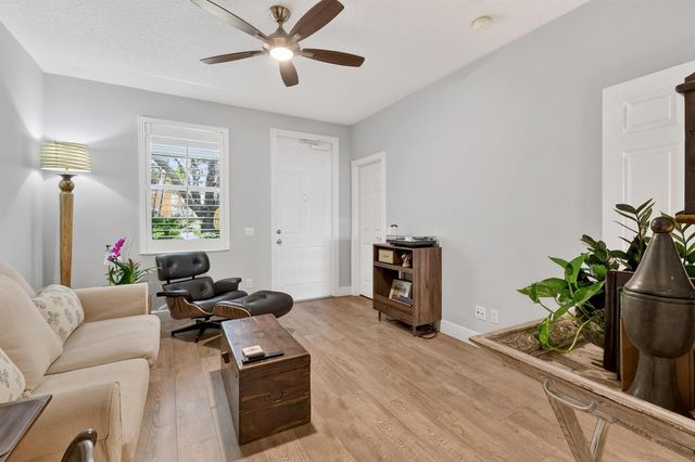 191 Soriano Drive, Jupiter, FL 33458