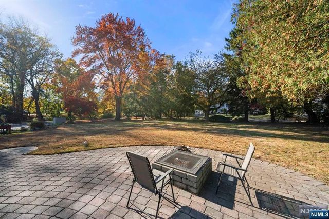 472 Piermont Road, Closter, NJ 07624