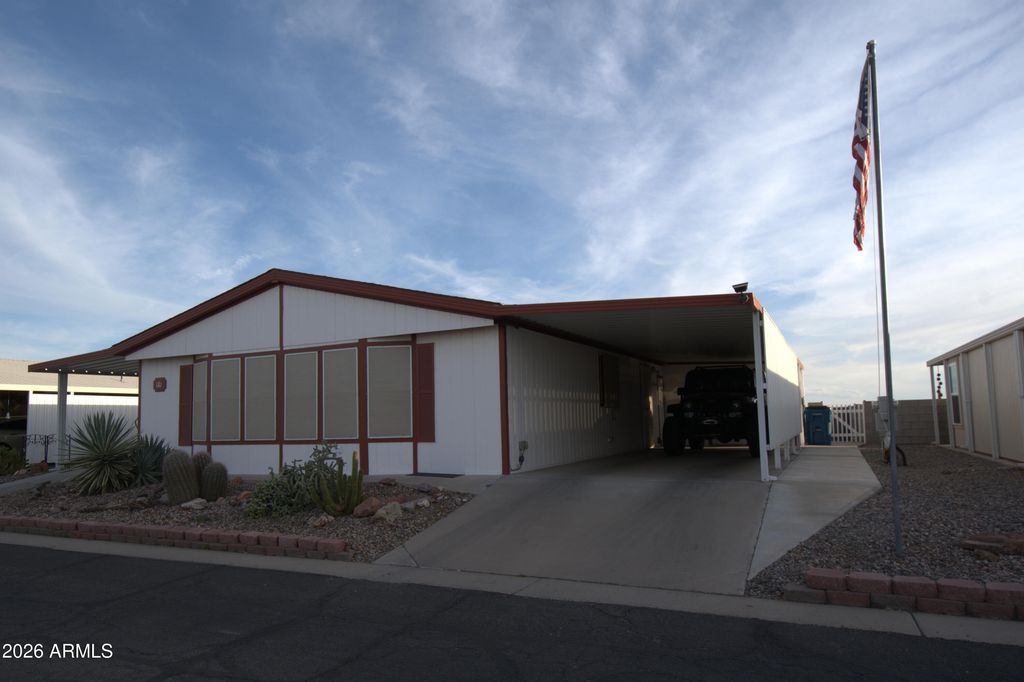 3700 S TOMAHAWK Road 95, Apache Junction, AZ 85119