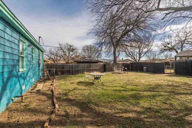 1404 SW C Ave, Lawton, OK 73501