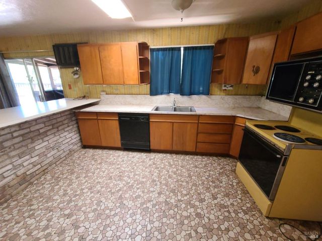 3620 Eel River Ranch Rd, Covelo, CA 95428