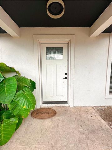 905 W Green Jay Avenue, Pharr, TX 78577