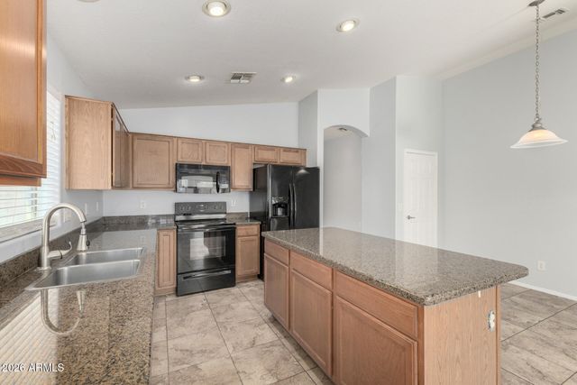 4631 W SHUMWAY FARM Road, Laveen, AZ 85339