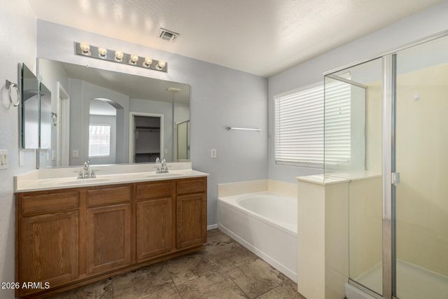 4631 W SHUMWAY FARM Road, Laveen, AZ 85339