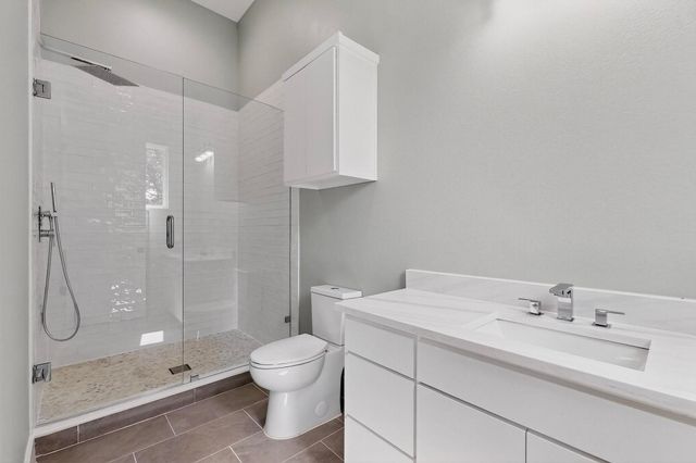 8743 Southern Shore Court, Kemp, TX 75143