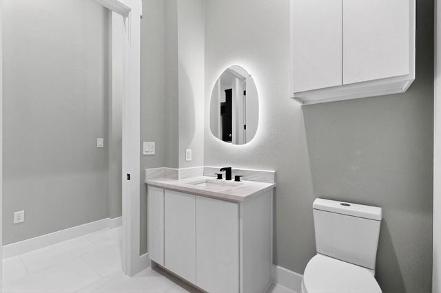 8743 Southern Shore Court, Kemp, TX 75143