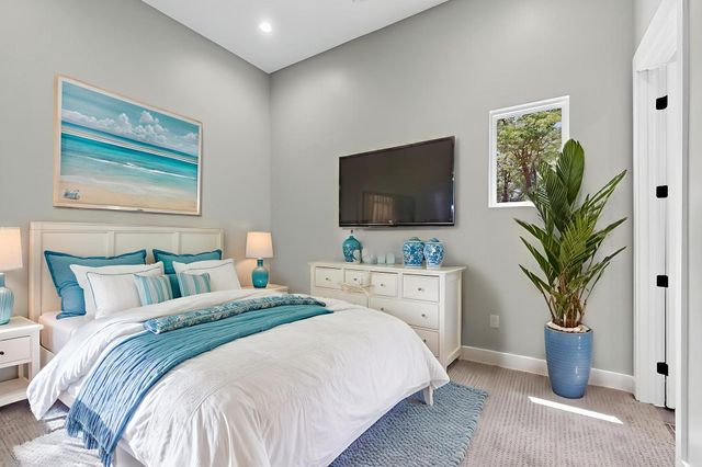 8743 Southern Shore Court, Kemp, TX 75143