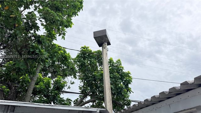 3051 NW 75 St, Miami, FL 33147