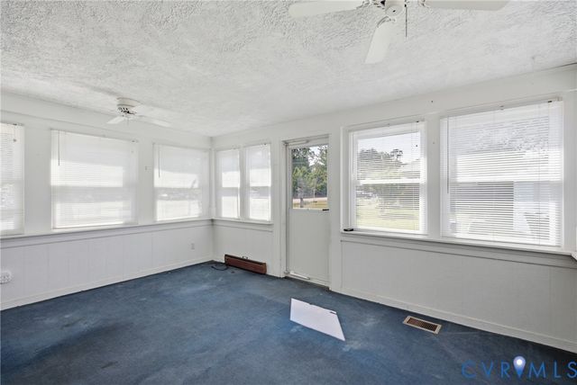 3200 Valleyfield Rd, Henrico, VA 23228