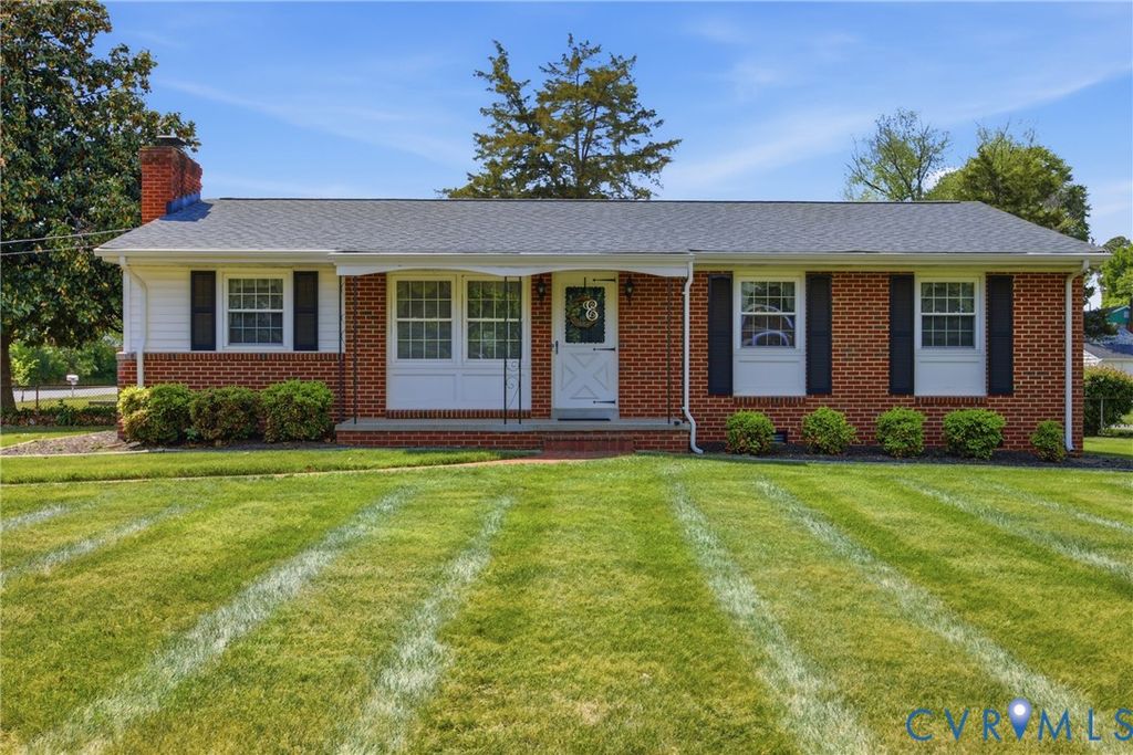 3200 Valleyfield Rd, Henrico, VA 23228