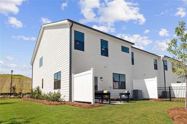 7412 Quinn Place LOT 197, Flowery Branch, GA 30542