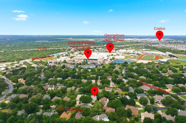 215 Rio Vista DR, Georgetown, TX 78626