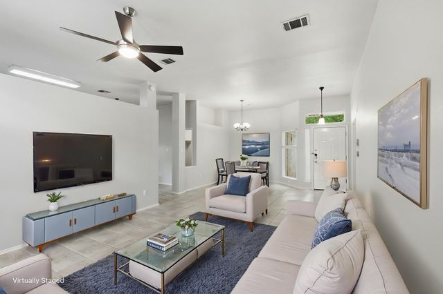 215 Rio Vista DR, Georgetown, TX 78626